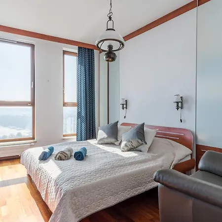 Golden Apartments&sea Tower 格丁尼亚